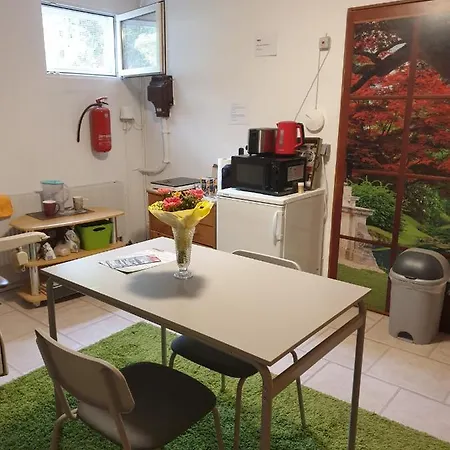 Neue Privatzimmer, Wifi Und Kaffee Inklusive * Lörrach